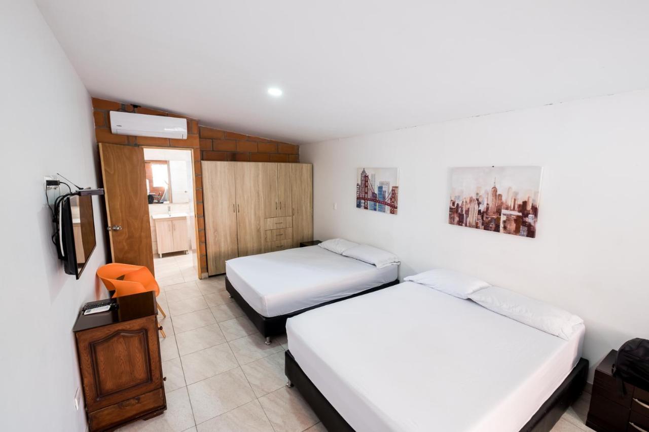 Medellin Backpacker Hostel Eksteriør bilde
