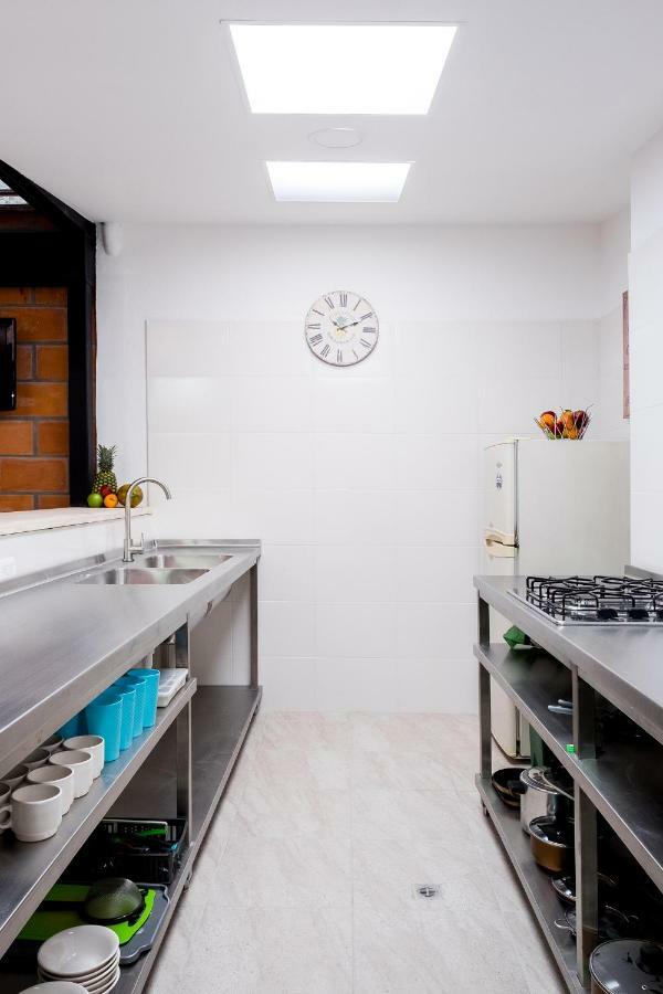 Medellin Backpacker Hostel Eksteriør bilde