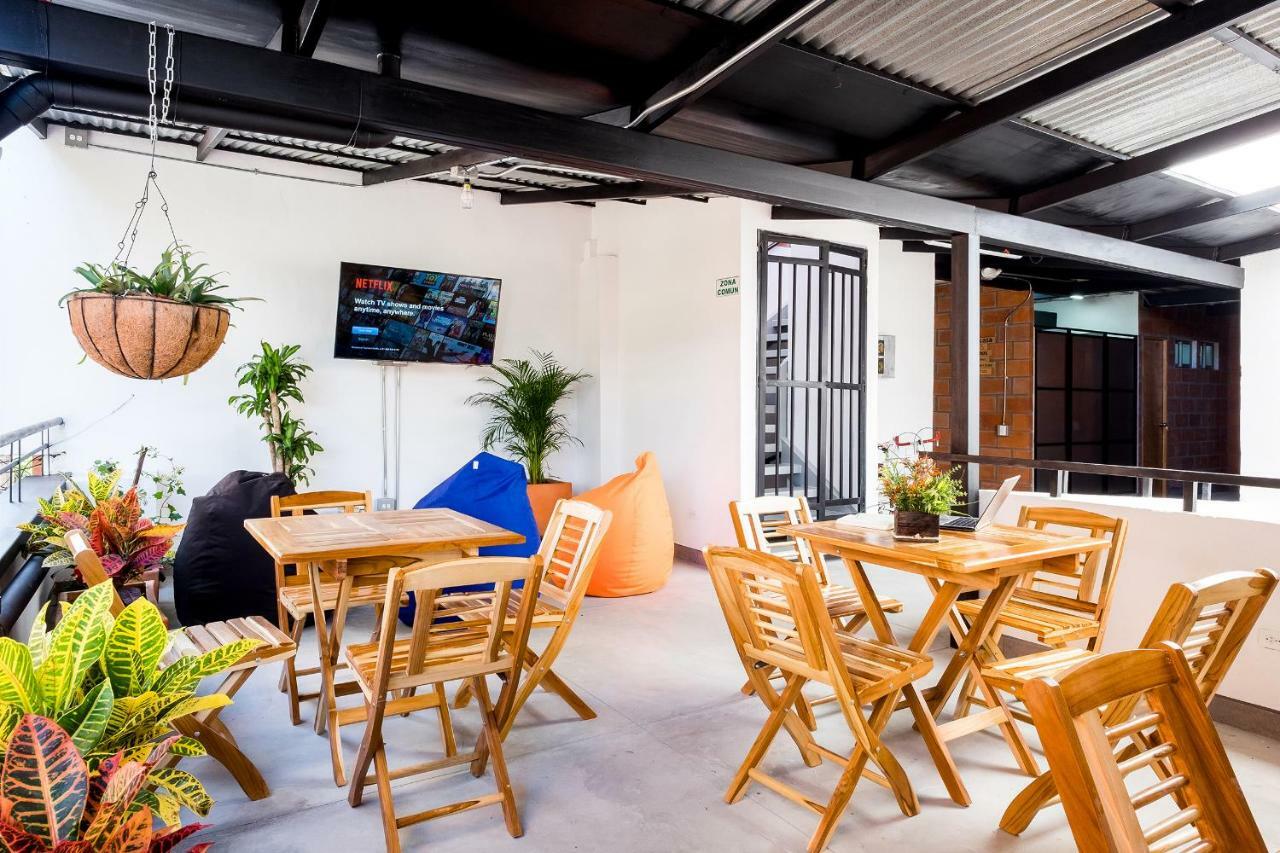 Medellin Backpacker Hostel Eksteriør bilde