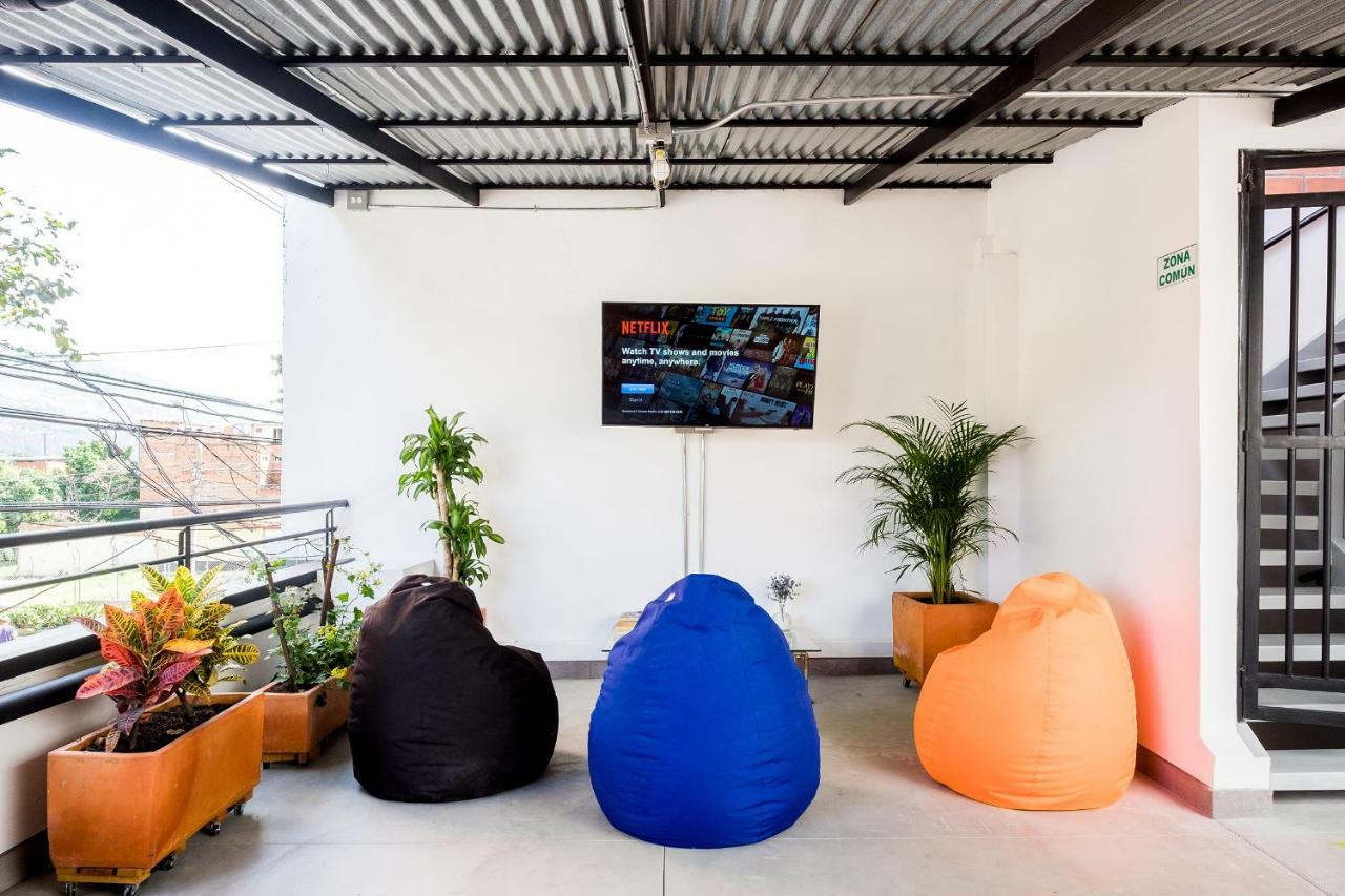 Medellin Backpacker Hostel Eksteriør bilde