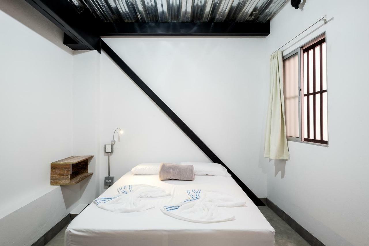 Medellin Backpacker Hostel Eksteriør bilde